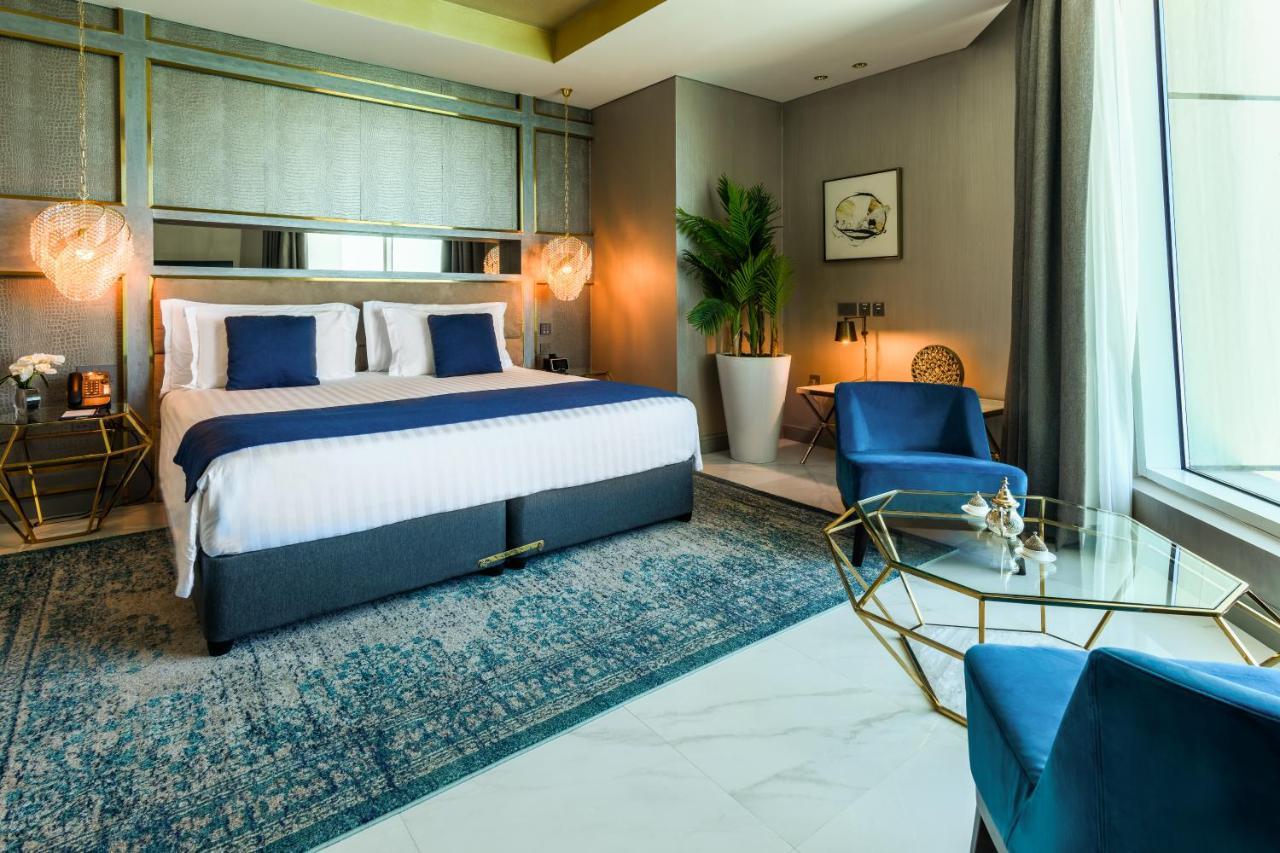 Centara West Bay Hotel & Residences Ad Dawhah Esterno foto Deluxe Room