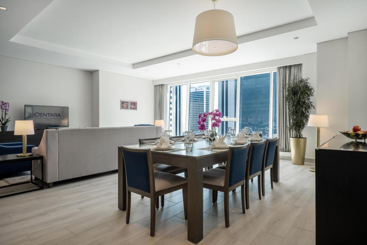 Centara West Bay Hotel & Residences Ad Dawhah Esterno foto A dining room at the Ritz-Carlton, DIFC